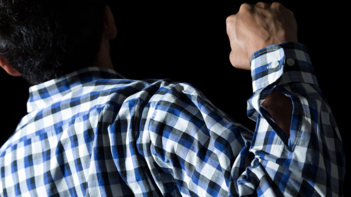 暴行罪の加害者になったら弁護士に相談 慰謝料 示談金の相場とは 刑事事件弁護士アトム